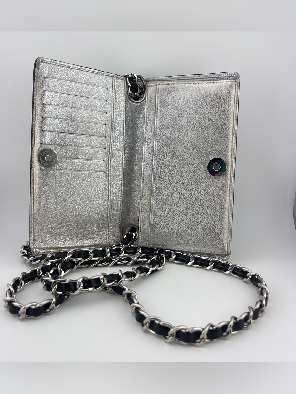 Vintage CHANEL Black Leather Wallet on Chain from 2009-2010. - Picture 4 of 16